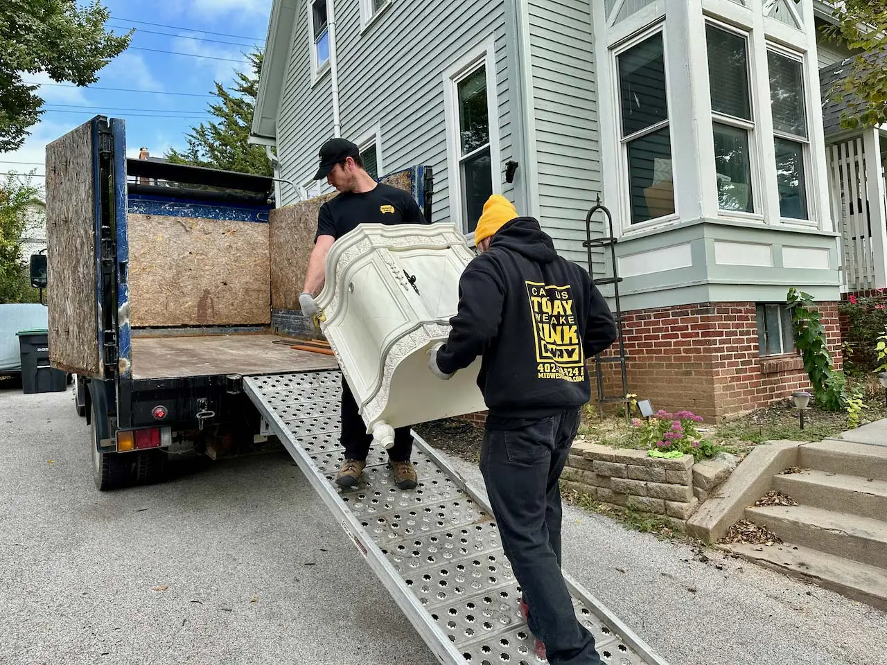 Omaha Single-Item Pickup, No Load Too Small.